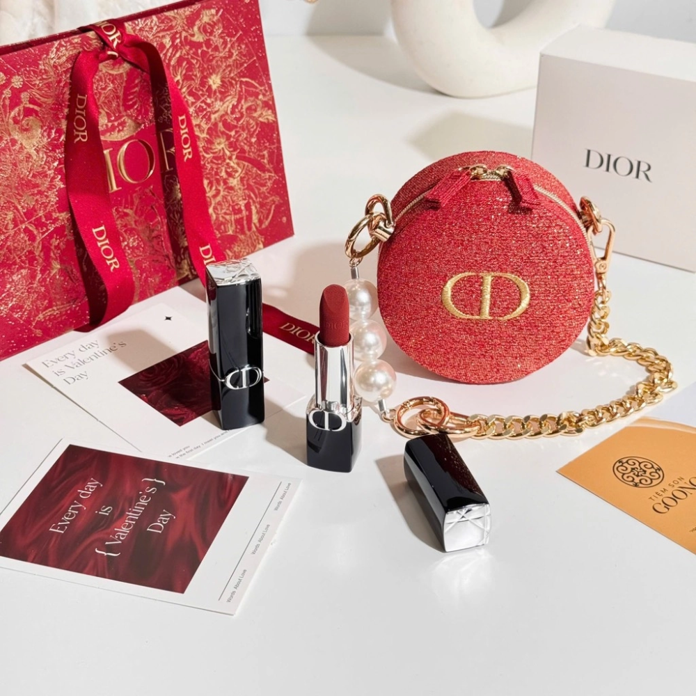 Dior Trouse Vanity CNY 2025 Vanity Case ,Dior Trouse Vanity CNY 2025 Vanity Case ราคา , กระเป๋าดิออร์ , กระเป๋า DIOR
